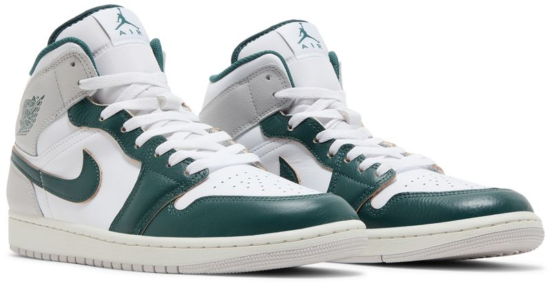 Jordan 1 Mid SE Oxidized Green  - FQ7720-103