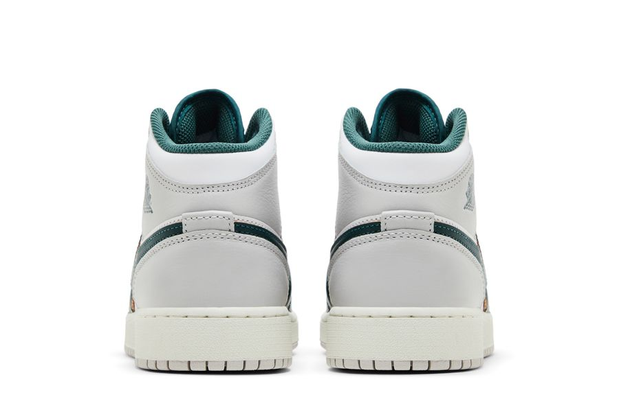 Jordan 1 Mid SE Oxidized Green (GS) - FQ8088-103