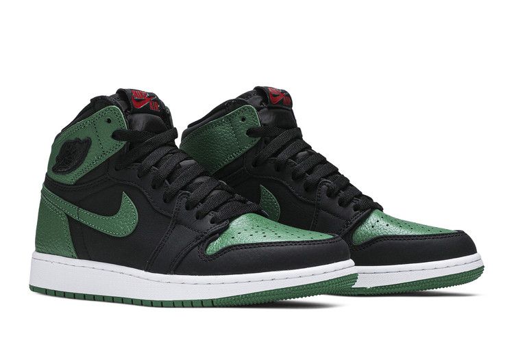 Jordan 1 Retro High Pine Green Black (GS)  - 575441-030