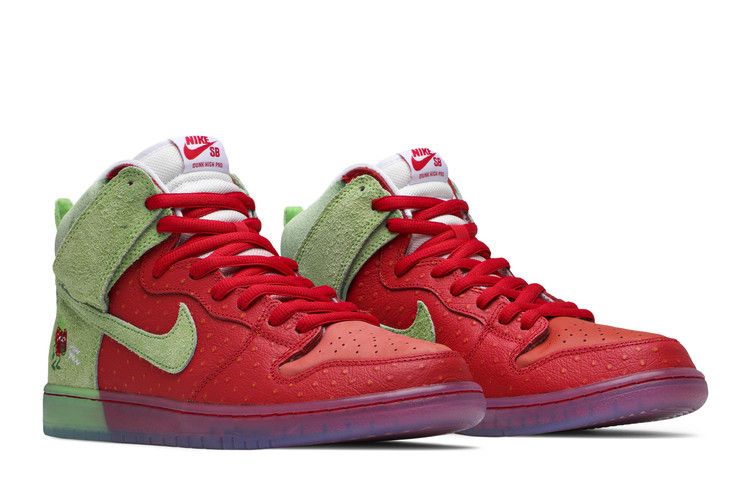 Nike SB Dunk High Strawberry Cough - CW7093-600