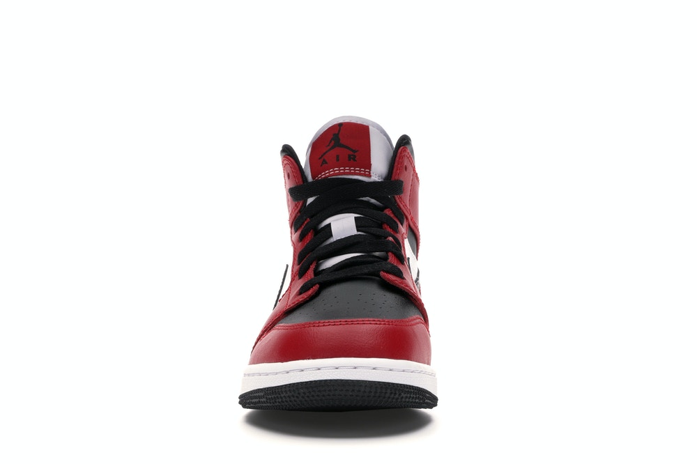 Popular Air Jordan 1 Mid GS ‘Chicago Black Toe’