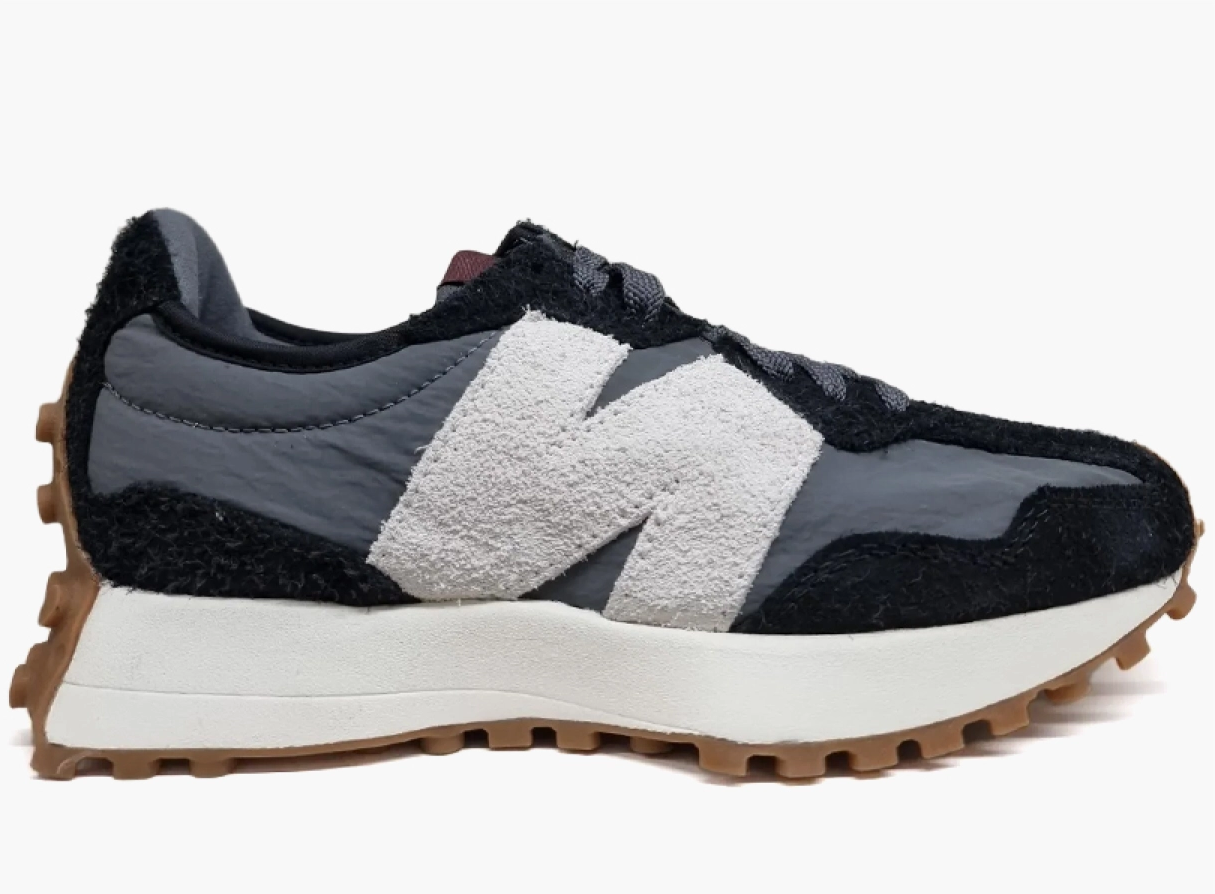 New Balance 327 Black White Gum ASOS Exclusive (W)  - MS327ABM